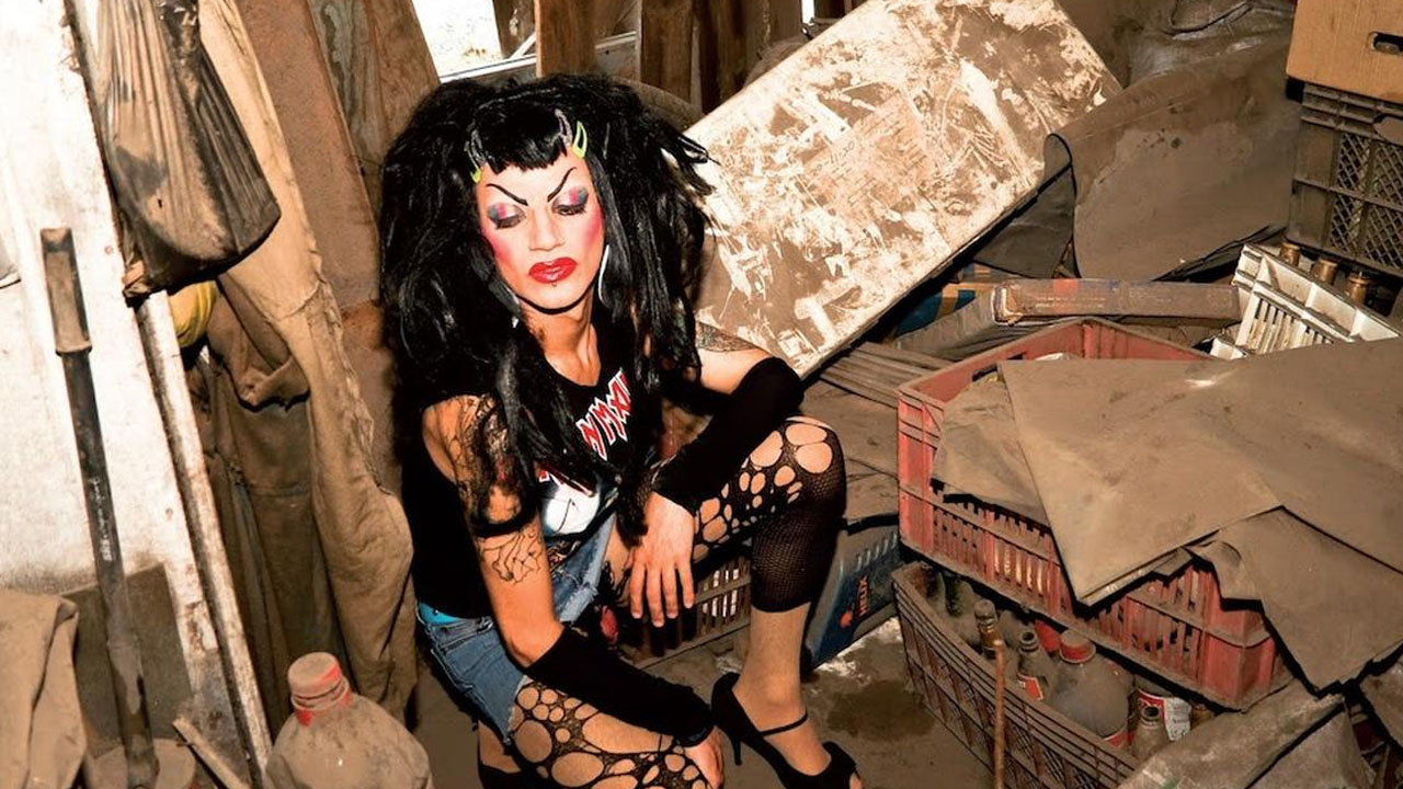 tan-inmunda-y-tan-feliz-documental-cine-chileno