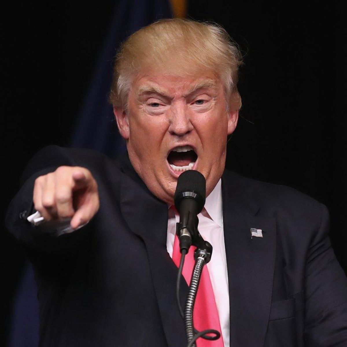 trump_enojado.jpg_423682103