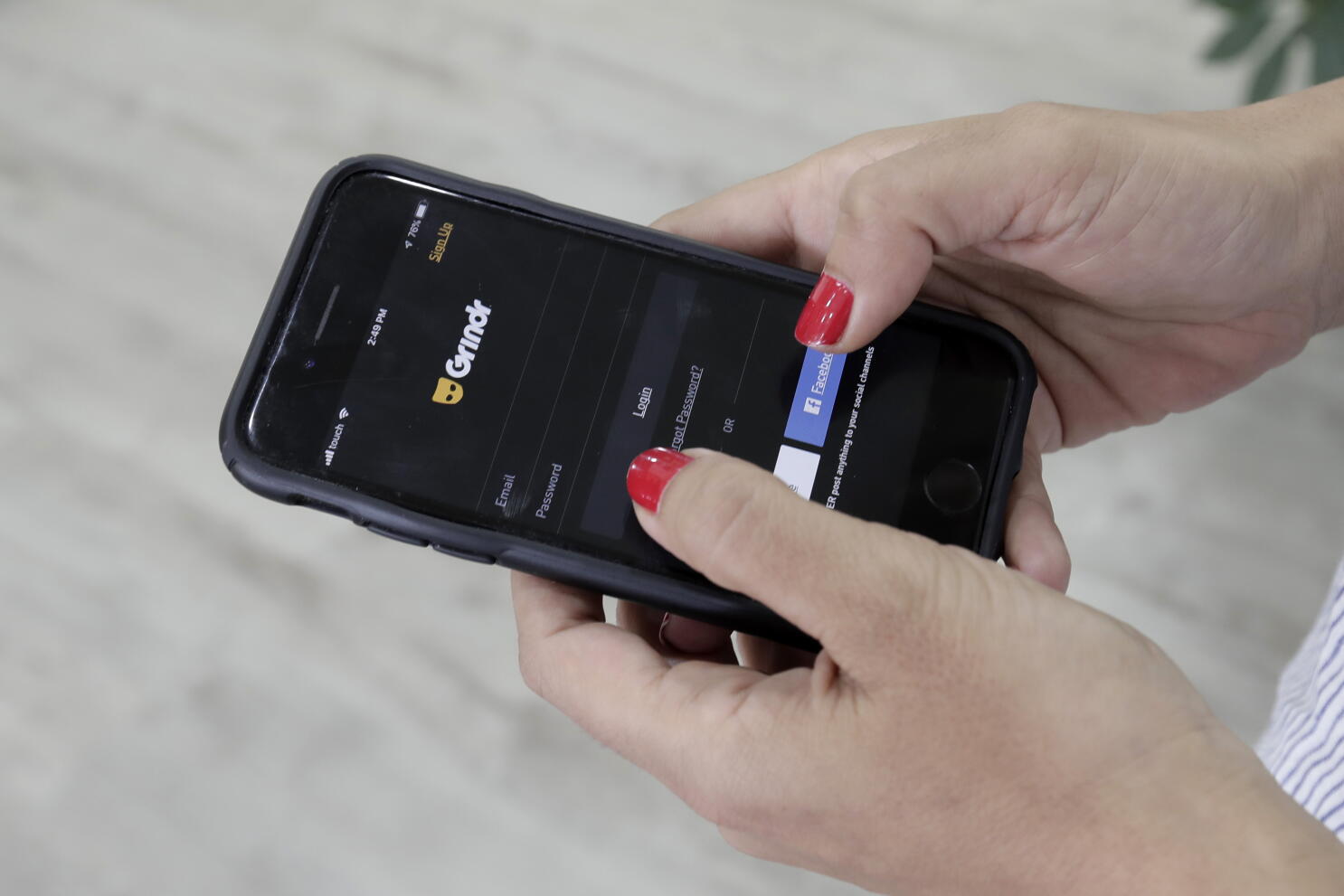 Grindr pagará £26 millones tras demanda por compartir datos sobre VIH EUR-GEN NORUEGA-GRINDR